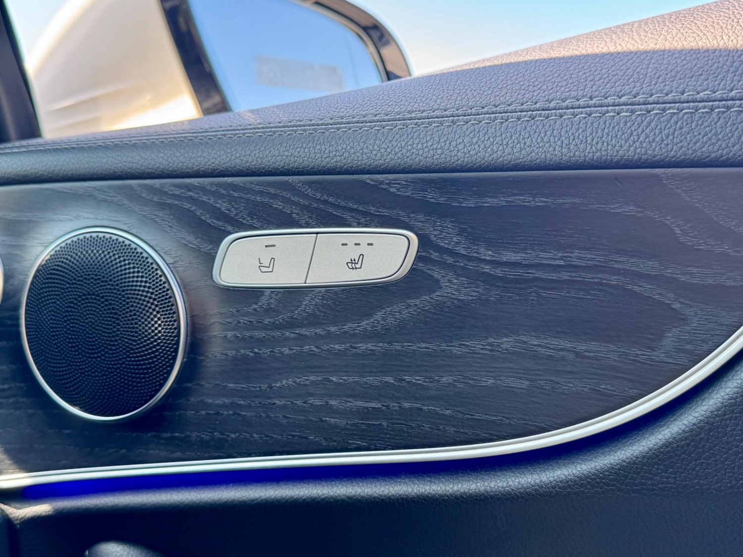 Used Mercedes-Benz E Class for sale - 77538334: Photo 45