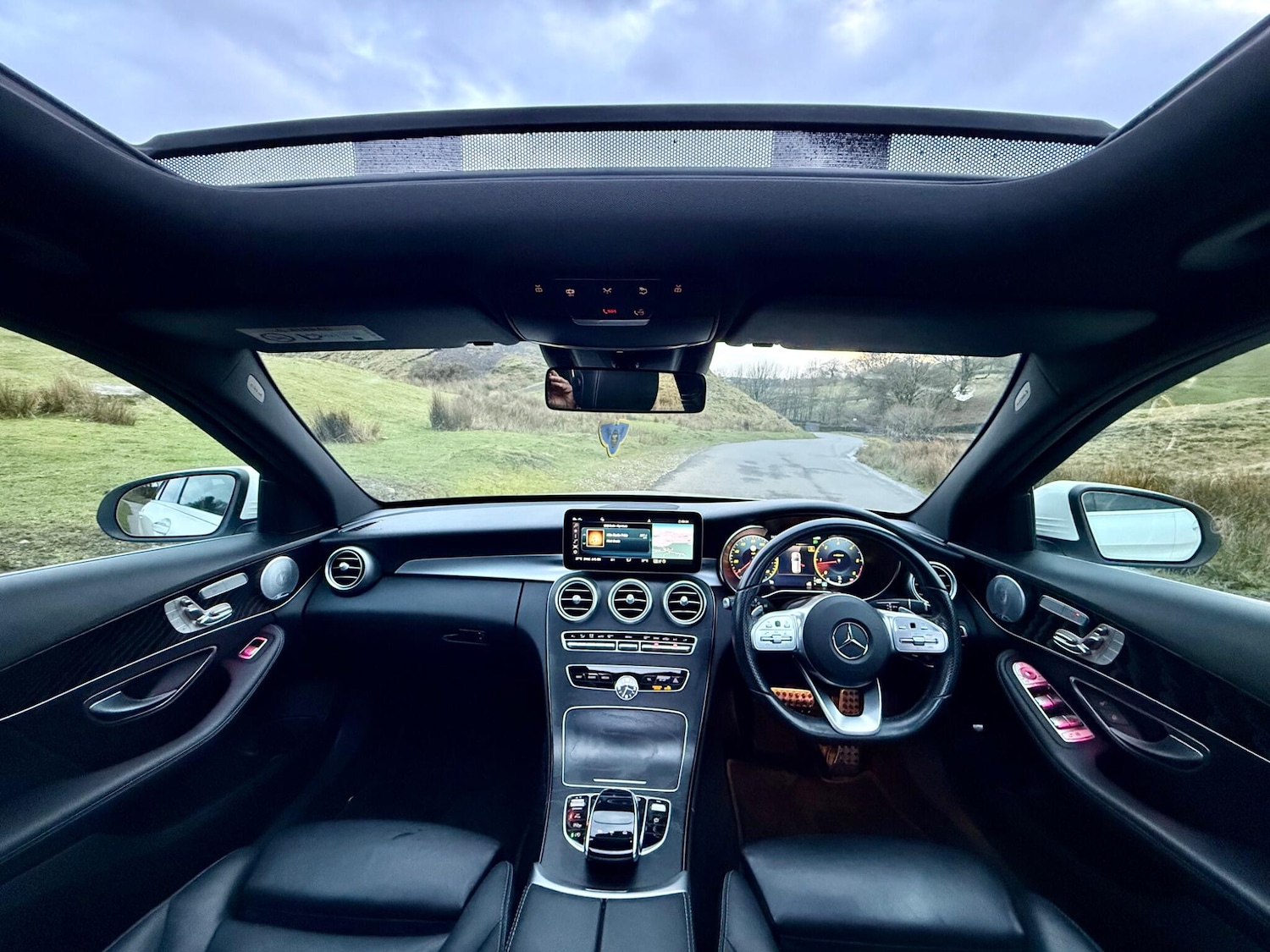 Used Mercedes-Benz C Class 2019 for sale - 76913339: Photo 16