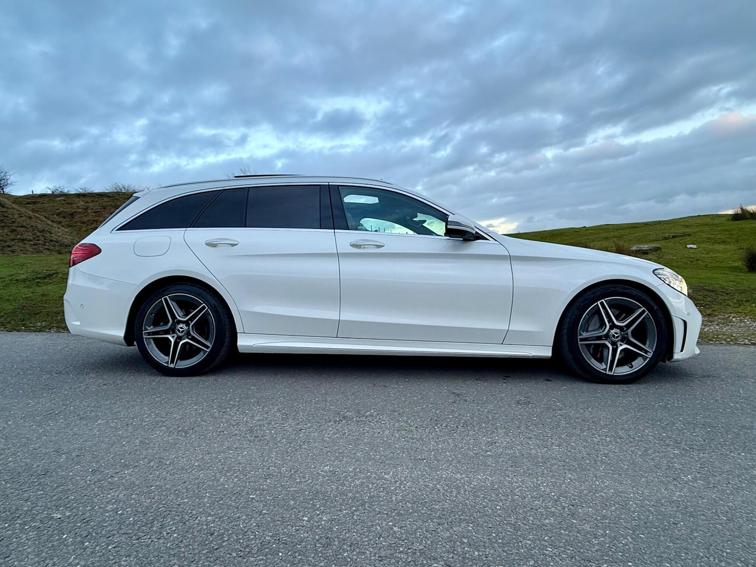 Used Mercedes-Benz C Class 2019 for sale - 76913339: Photo 26