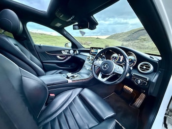 Used Mercedes-Benz C Class 2019 for sale - 76913339: Photo