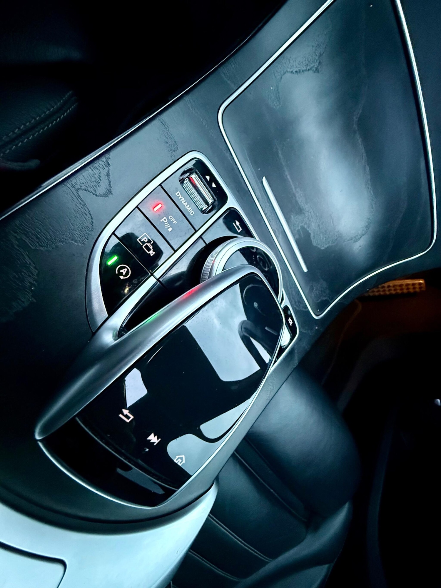 Used Mercedes-Benz C Class 2019 for sale - 76913339: Photo 44