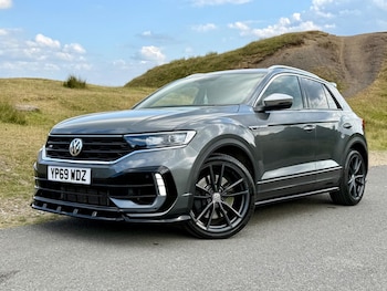 Used Volkswagen T-Roc 2019 for sale - 79256010: Photo