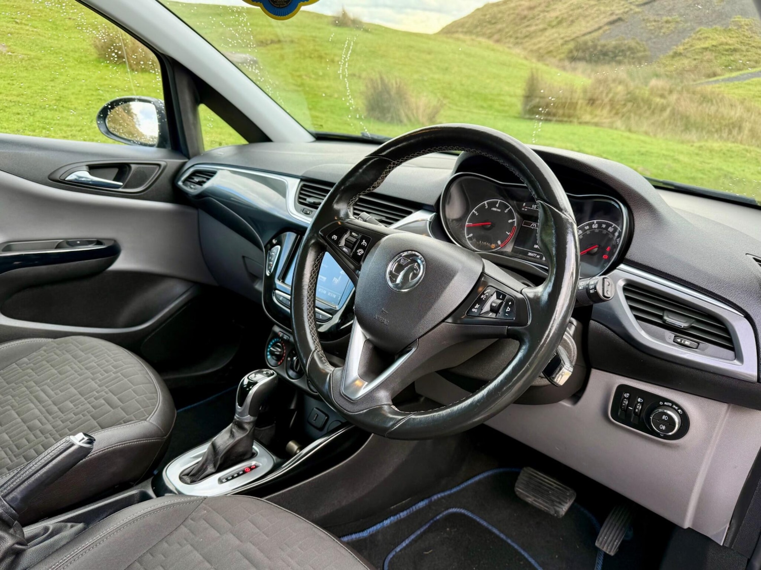 Used Vauxhall Corsa 2016 for sale - 76991127: Photo 11