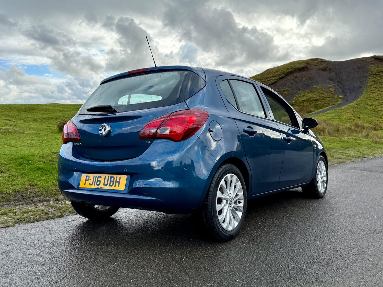 Used Vauxhall Corsa 2016 for sale - 76991127: Photo 16