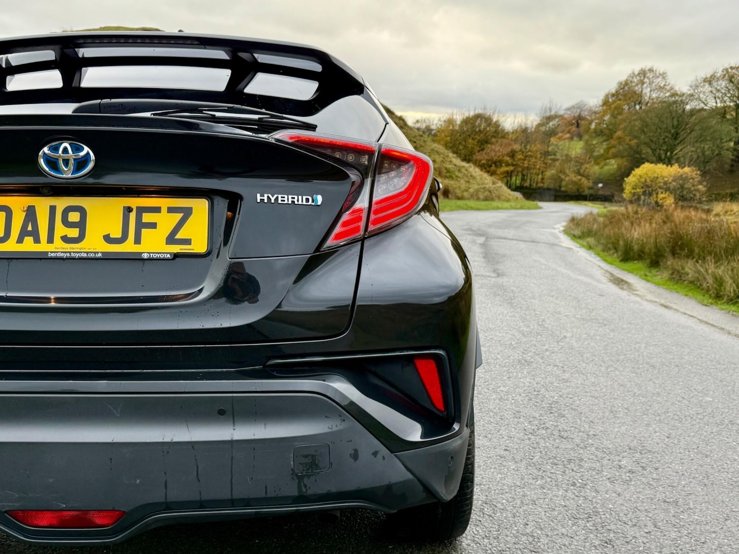 Used Toyota C-HR 2019 for sale - 76441000: Photo 15