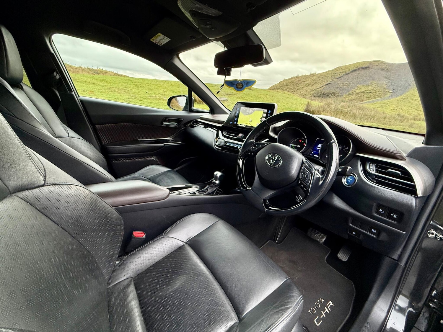 Used Toyota C-HR 2019 for sale - 76441000: Photo 29