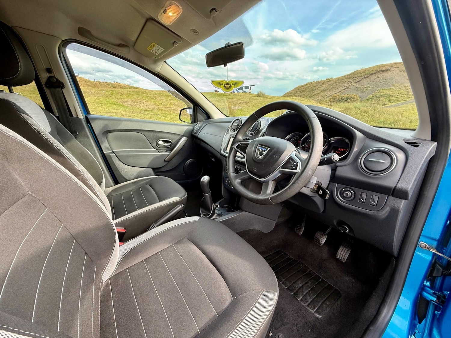 Used Dacia Sandero Stepway 2017 for sale - 75809822: Photo 10