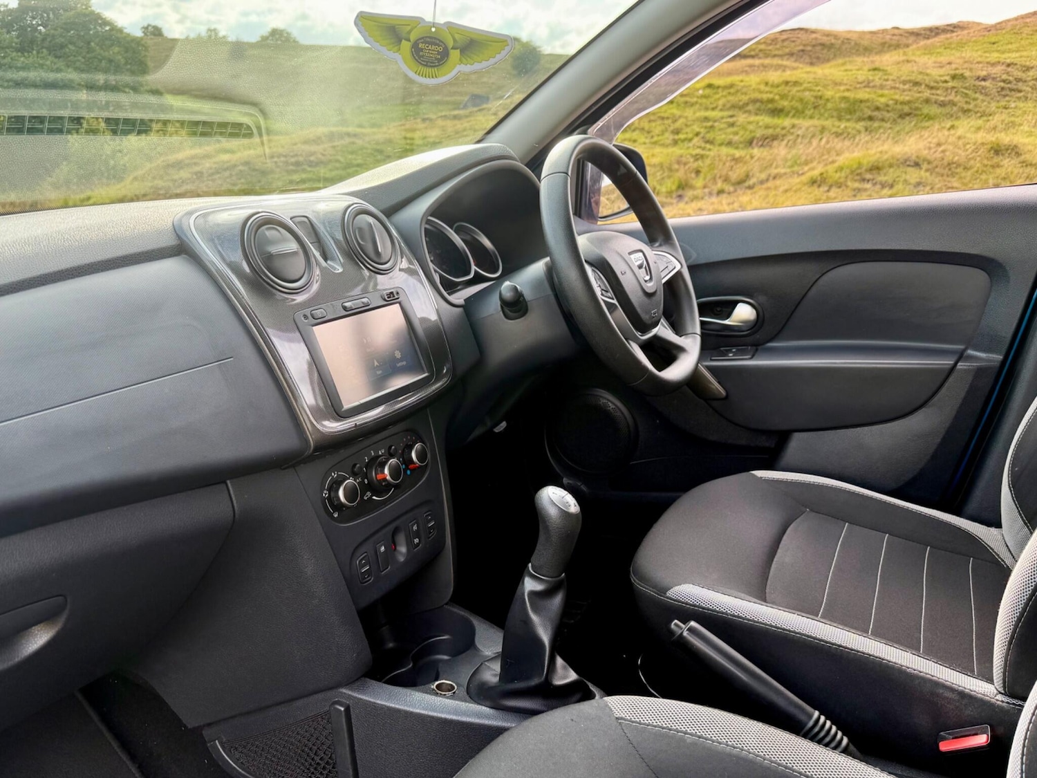 Used Dacia Sandero Stepway 2017 for sale - 75809822: Photo 14