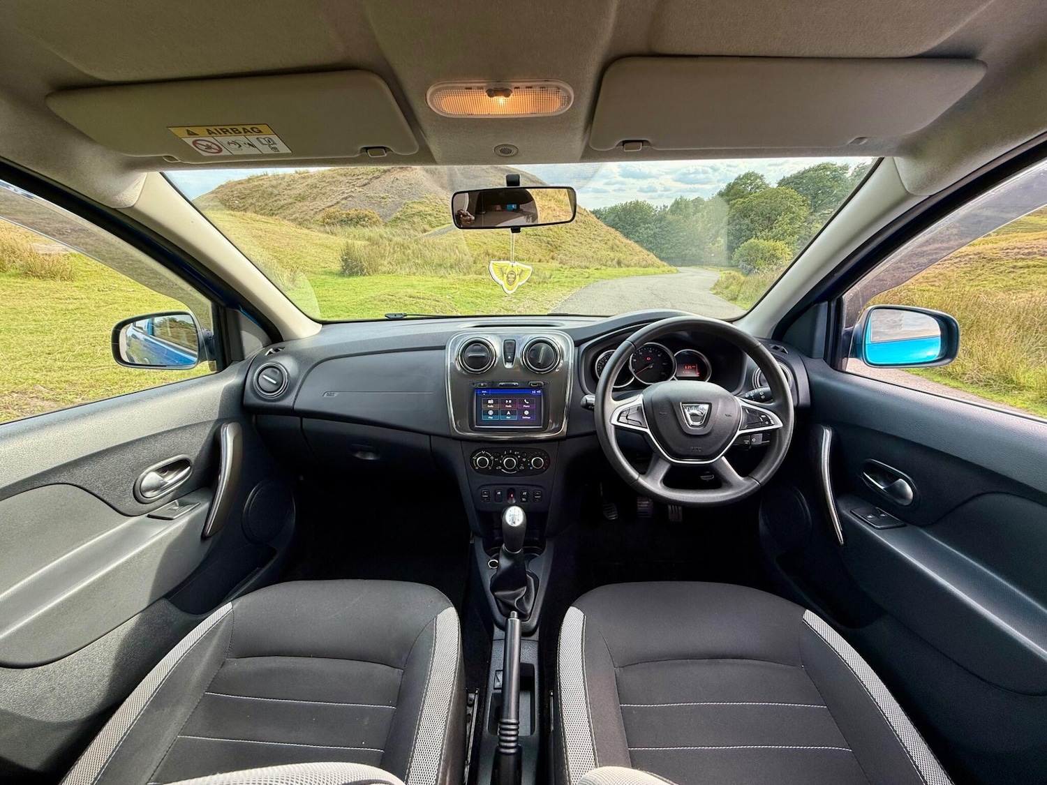 Used Dacia Sandero Stepway 2017 for sale - 75809822: Photo 29