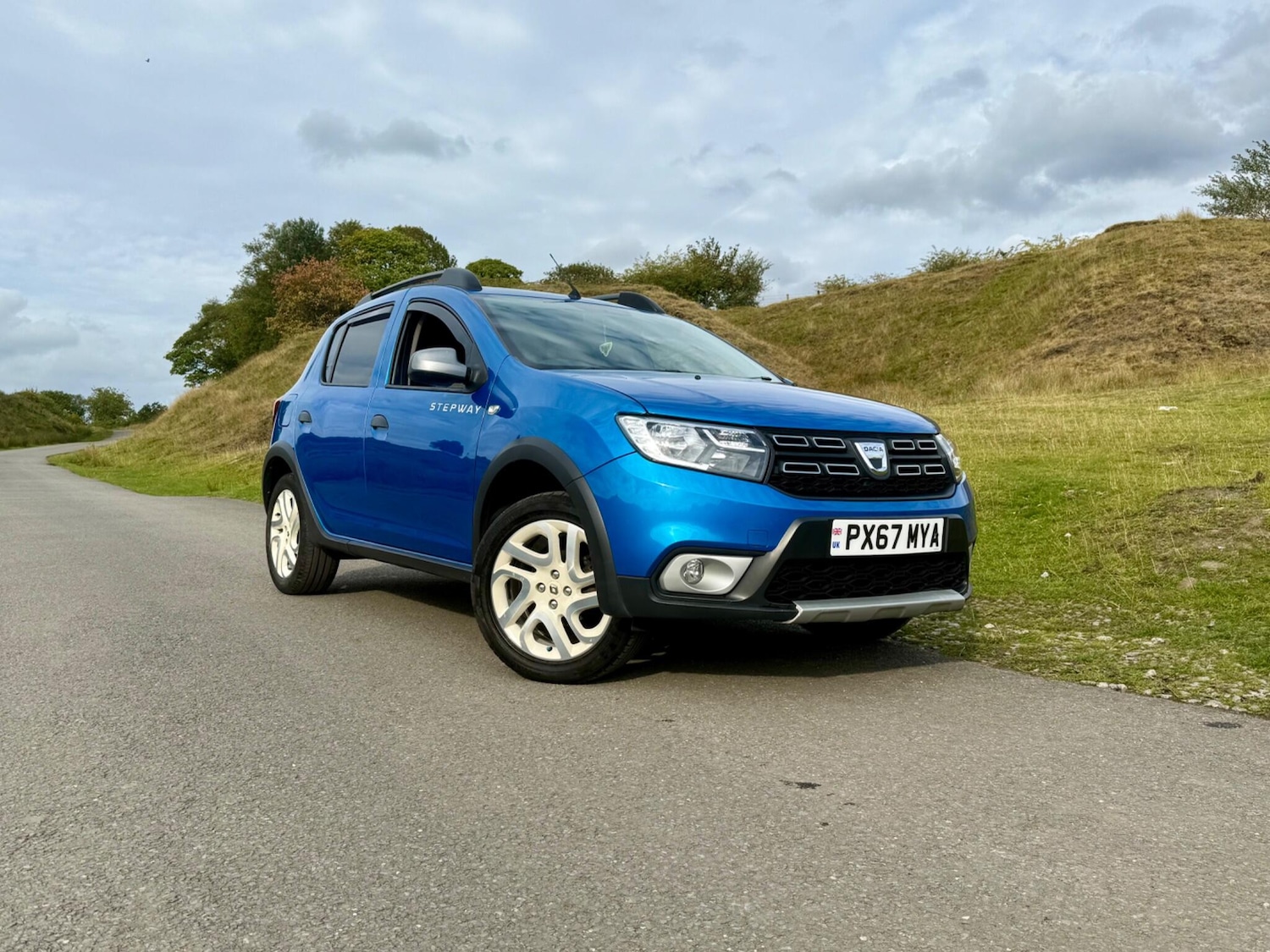 Used Dacia Sandero Stepway 2017 for sale - 75809822: Photo 7