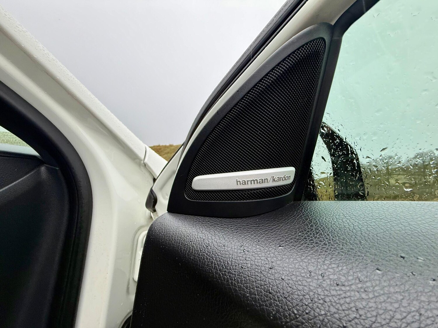 Used Mercedes-Benz A-Class 2016 for sale - 77723436: Photo 48