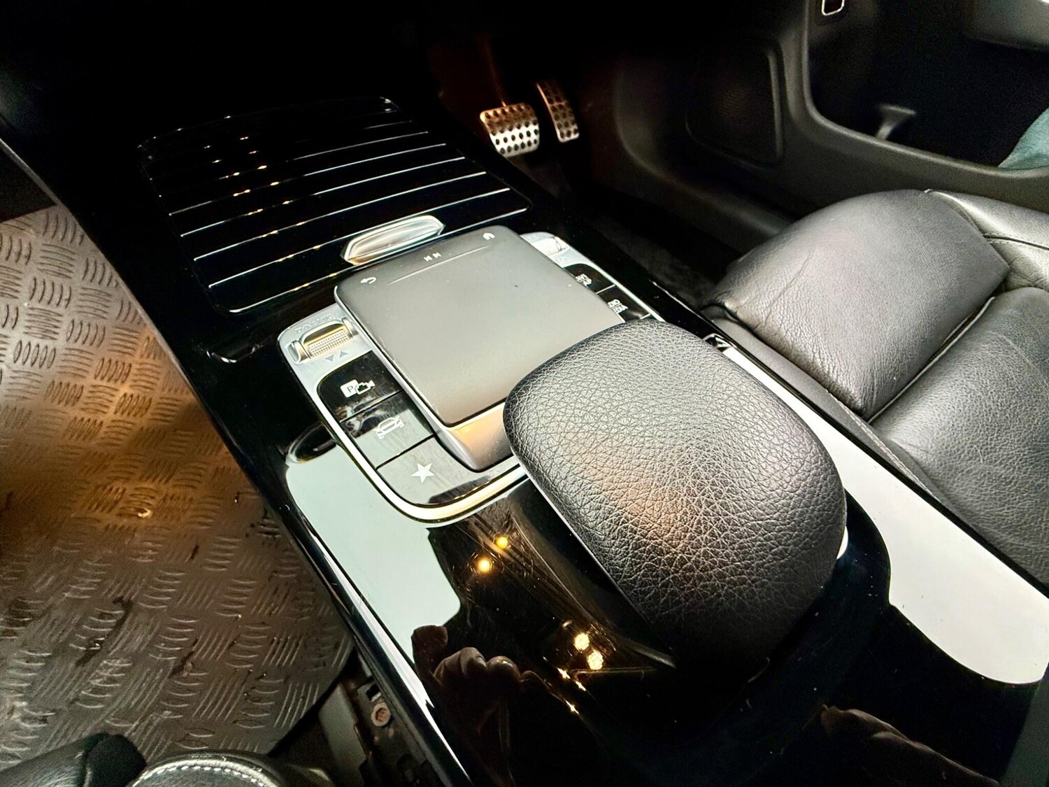 Used Mercedes-Benz CLA 2019 for sale - 76633783: Photo 45