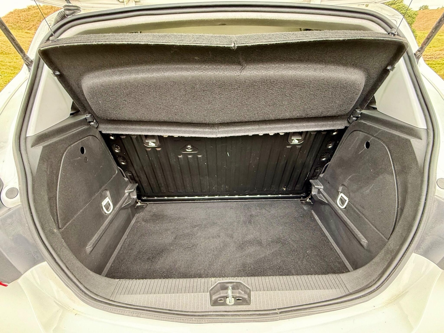 Vehicle 33