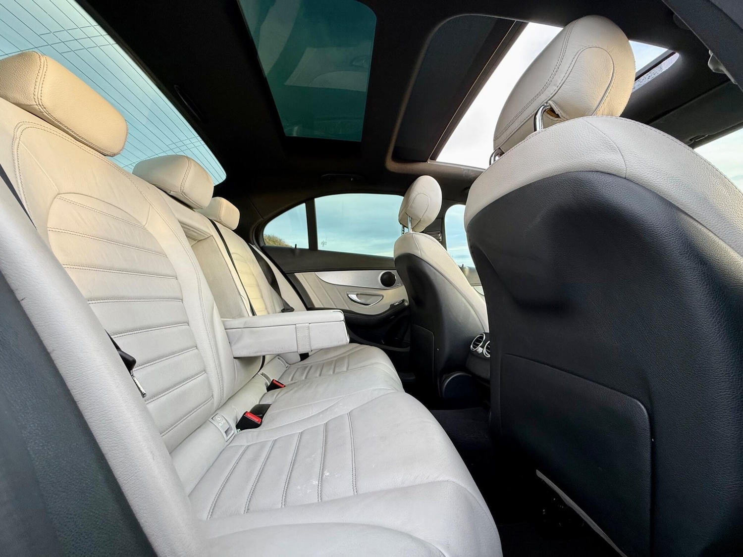 Used Mercedes-Benz C Class 2016 for sale - 77202586: Photo 33