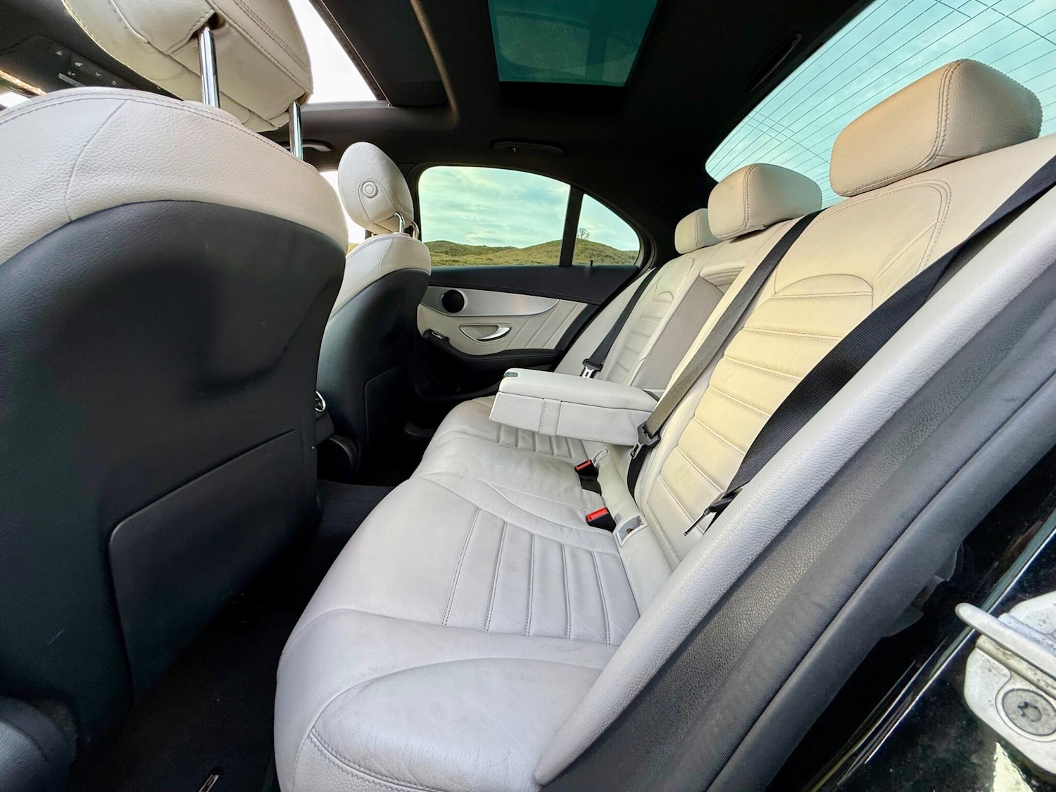 Used Mercedes-Benz C Class 2016 for sale - 77202586: Photo 35