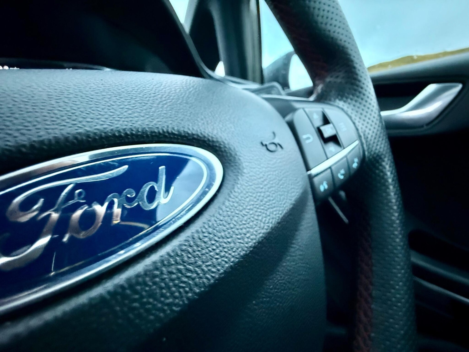 Used Ford Fiesta 2020 for sale - 76572505: Photo 40