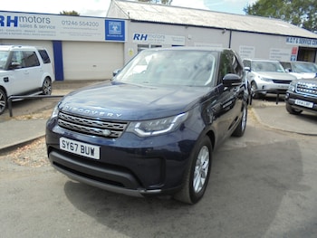 Used Land Rover Discovery 2017 for sale - 79542363: Photo