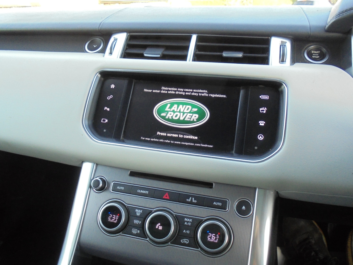 Used Land Rover Range Rover Sport 2016 for sale - 77656133: Photo 28