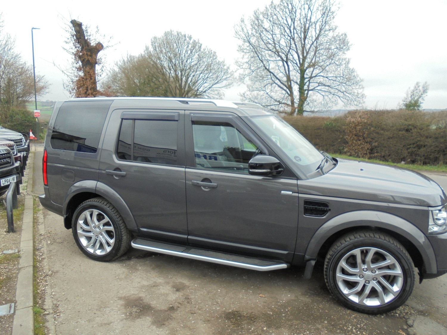 Used Land Rover Discovery 2016 for sale - 77790736: Photo 4