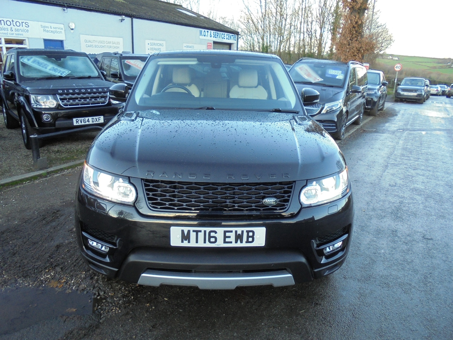 Used Land Rover Range Rover Sport 2016 for sale - 76896687: Photo 2