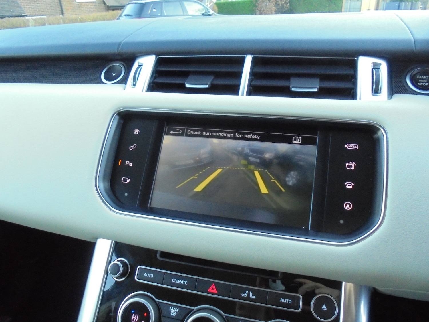 Used Land Rover Range Rover Sport 2016 for sale - 76896687: Photo 26