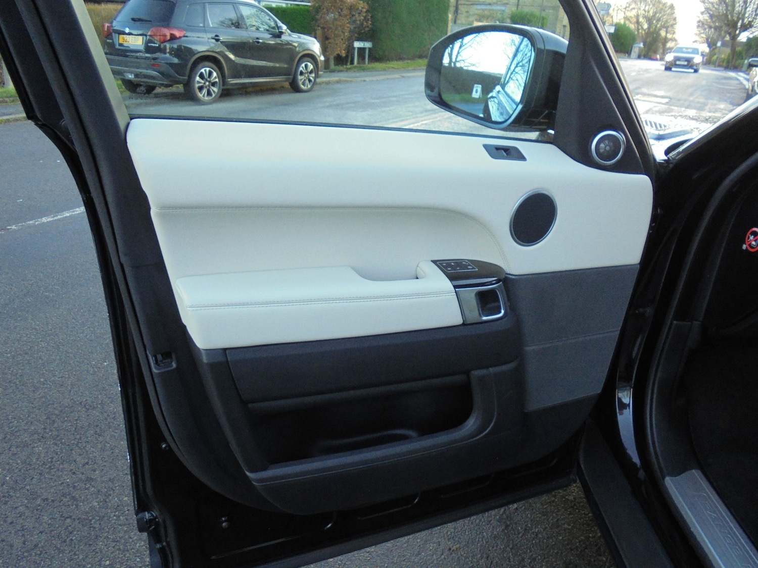 Used Land Rover Range Rover Sport 2016 for sale - 76896687: Photo 9