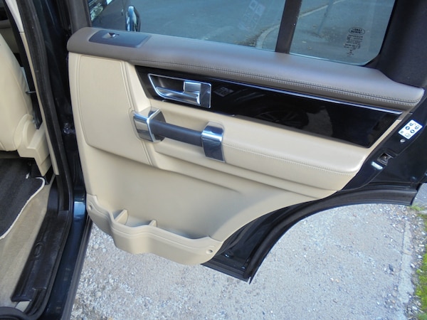 Used Land Rover Discovery 2015 for sale - 76117268: Photo 19