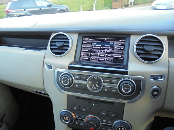 Used Land Rover Discovery 2015 for sale - 76117268: Photo 28