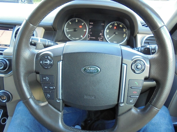 Used Land Rover Discovery 2015 for sale - 76117268: Photo 31
