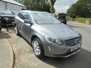 Used Volvo XC60 2017 for sale - 79443590: Photo