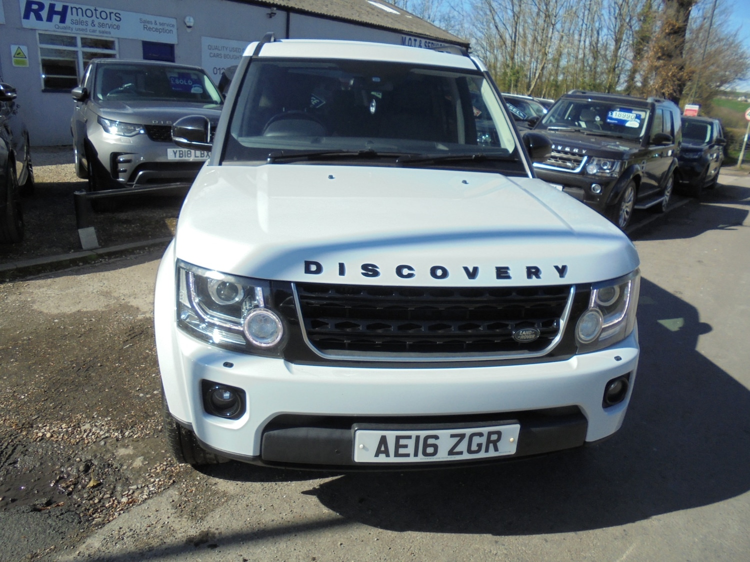 Used Land Rover Discovery 2016 for sale - 78105767: Photo 2