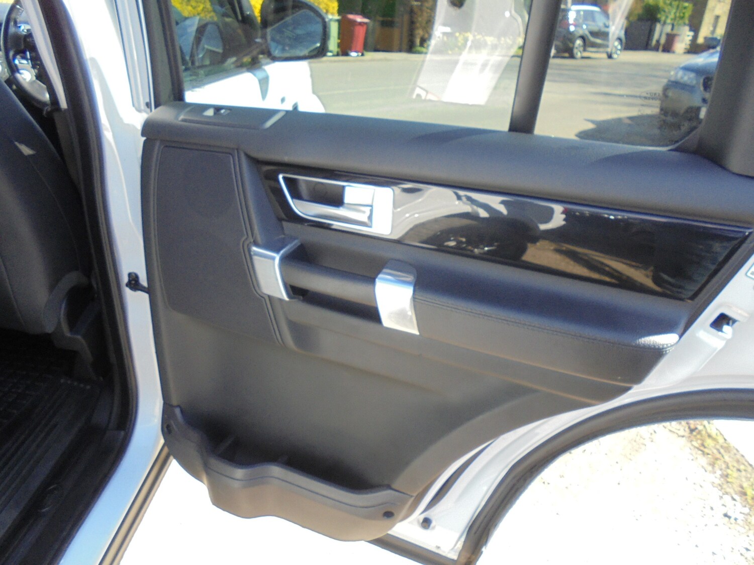 Used Land Rover Discovery 2016 for sale - 78105767: Photo 25