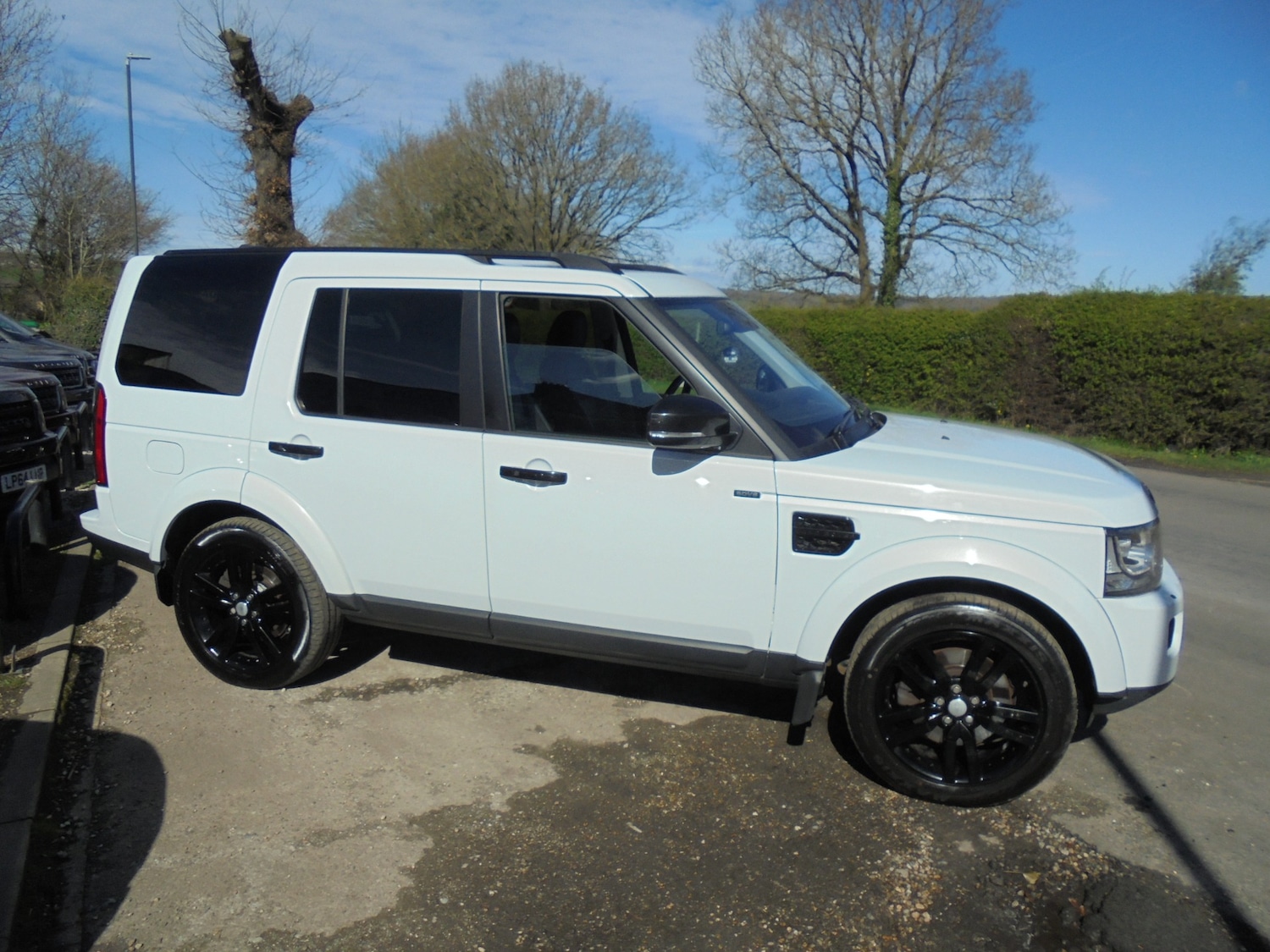Used Land Rover Discovery 2016 for sale - 78105767: Photo 4