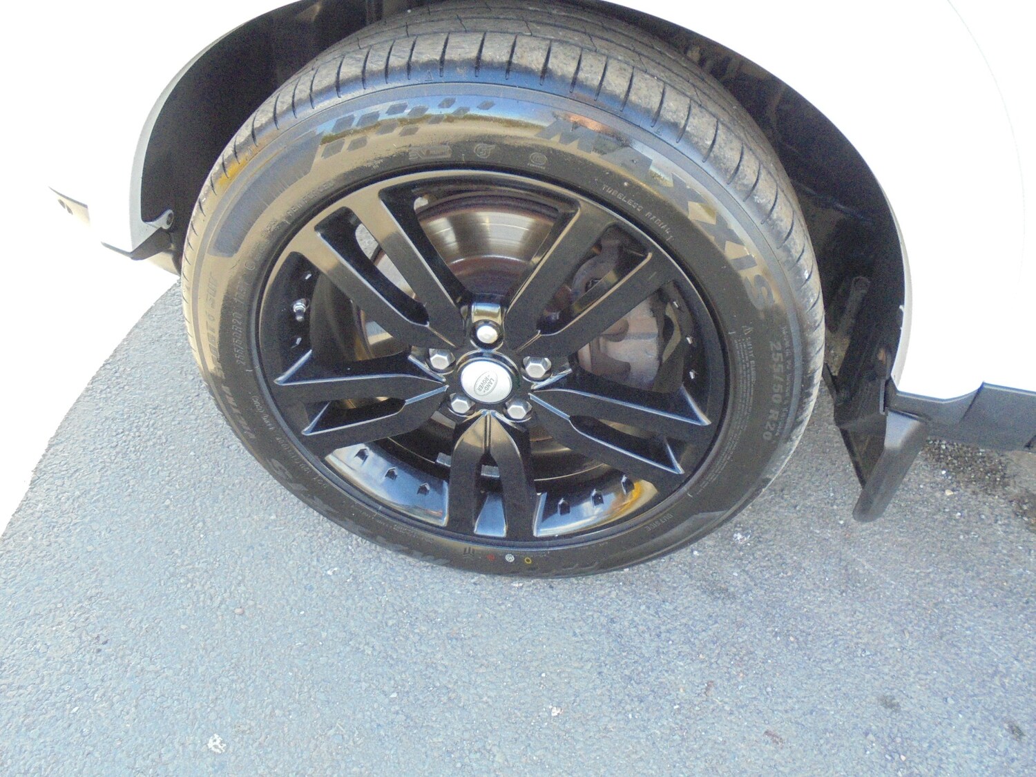 Used Land Rover Discovery 2016 for sale - 78105767: Photo 9