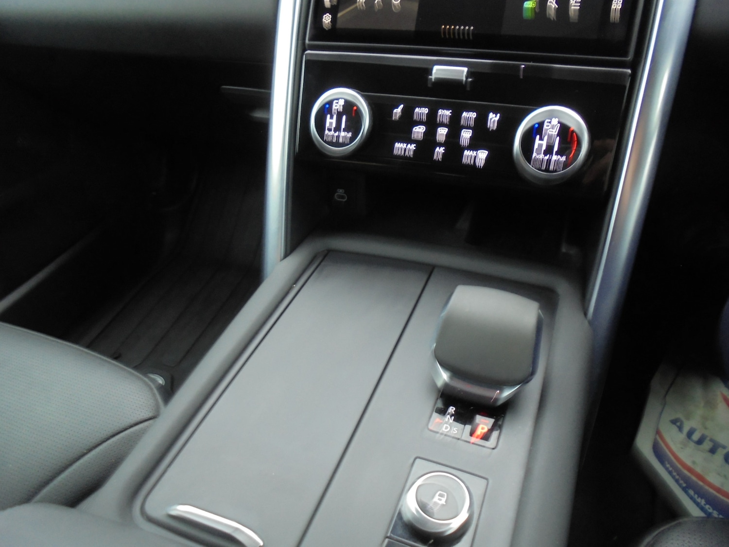 Used Land Rover Discovery 2021 for sale - 77533636: Photo 27