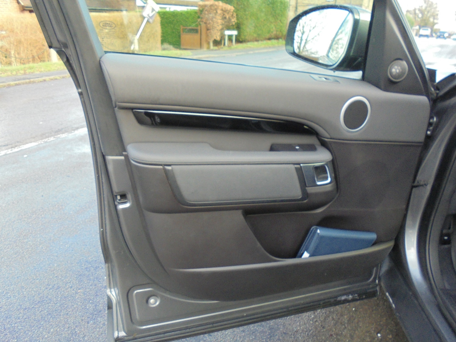 Used Land Rover Discovery 2019 for sale - 77240363: Photo 11