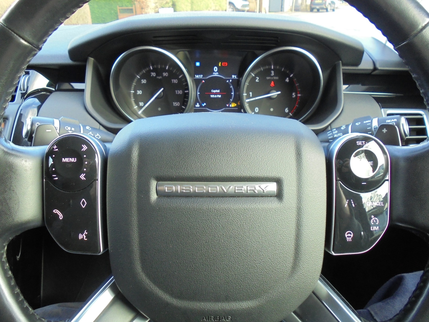 Used Land Rover Discovery 2019 for sale - 77240363: Photo 26