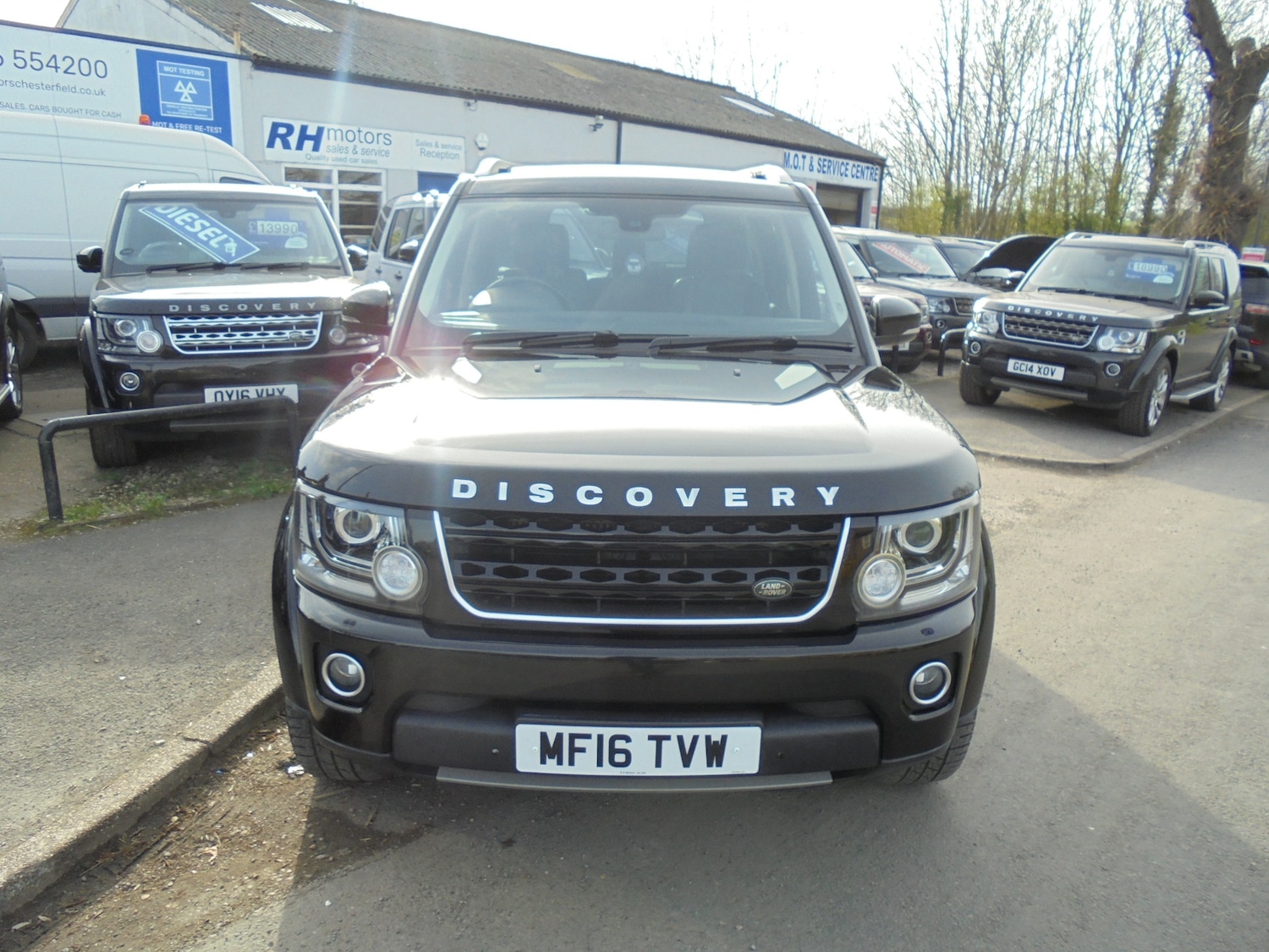 Used Land Rover Discovery 2016 for sale - 78109674: Photo 2