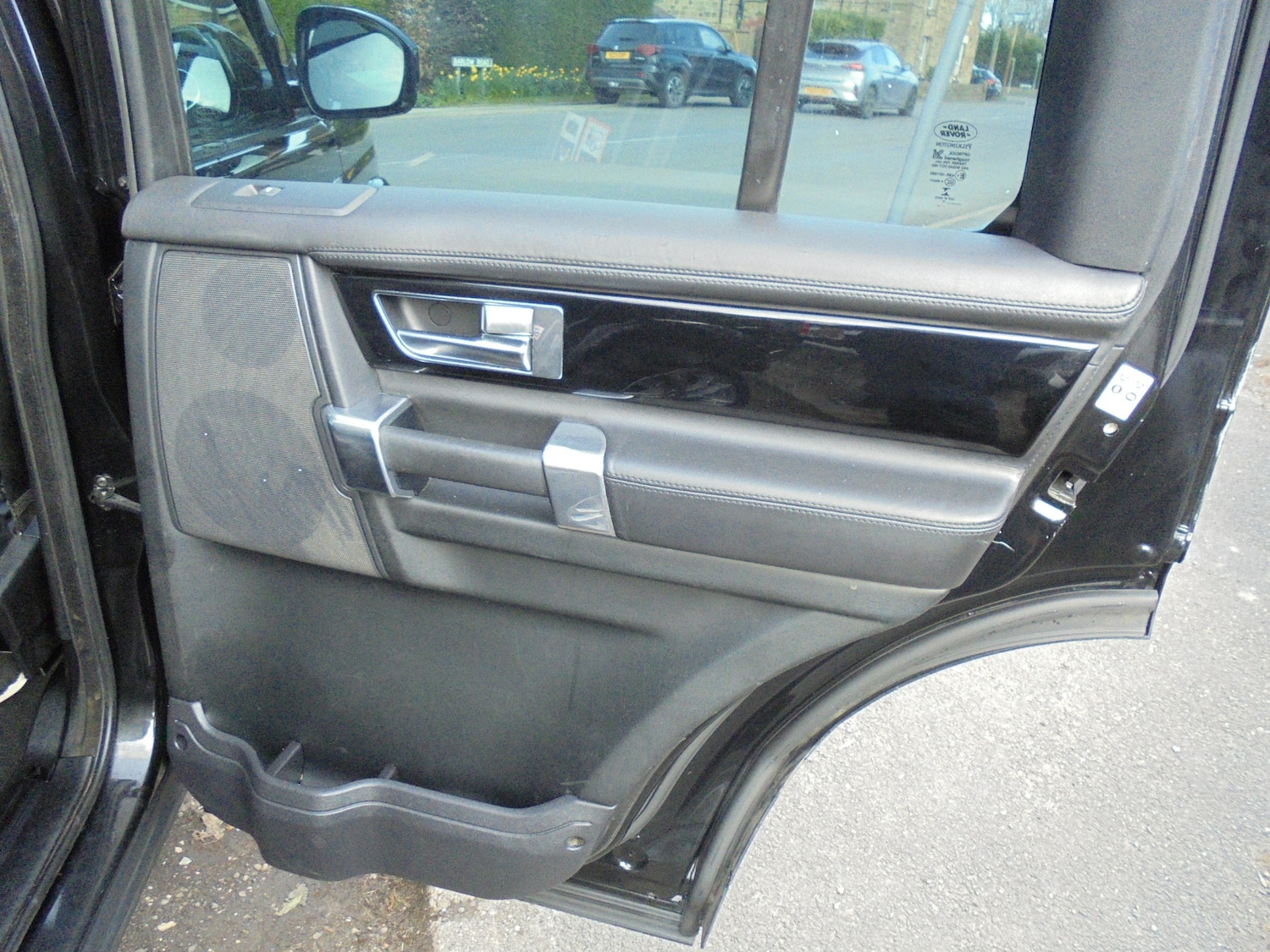 Used Land Rover Discovery 2016 for sale - 78109674: Photo 22