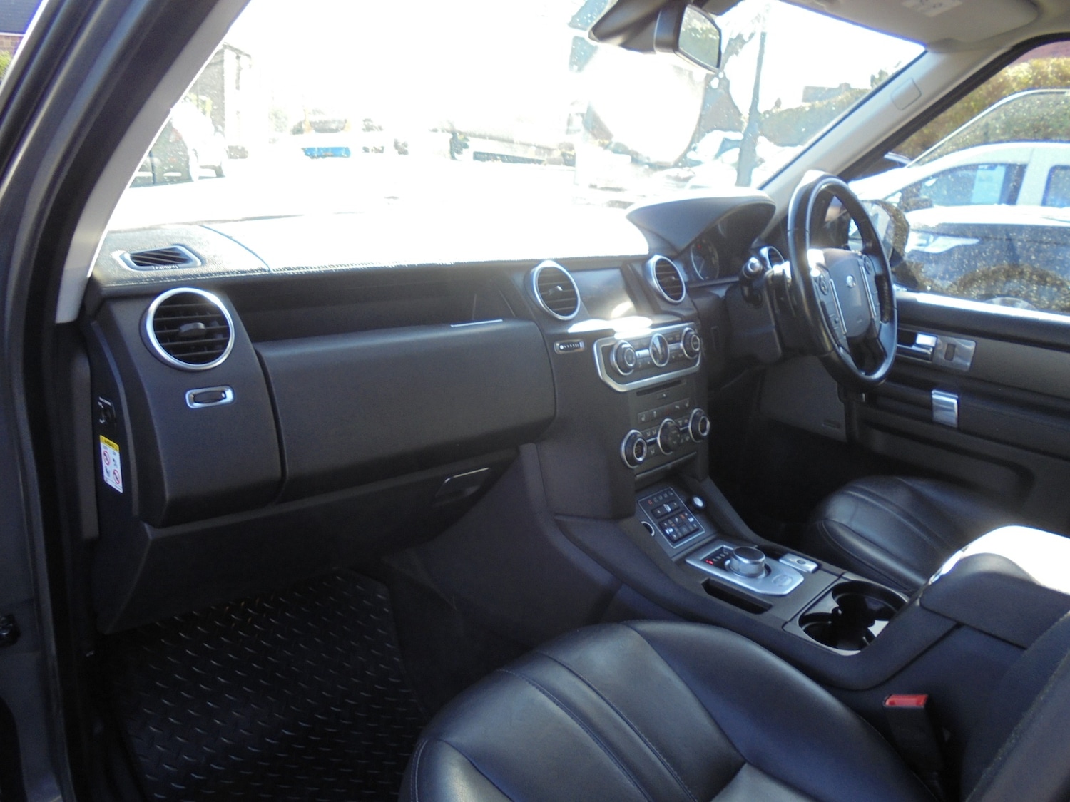 Used Land Rover Discovery 2016 for sale - 77878606: Photo 14