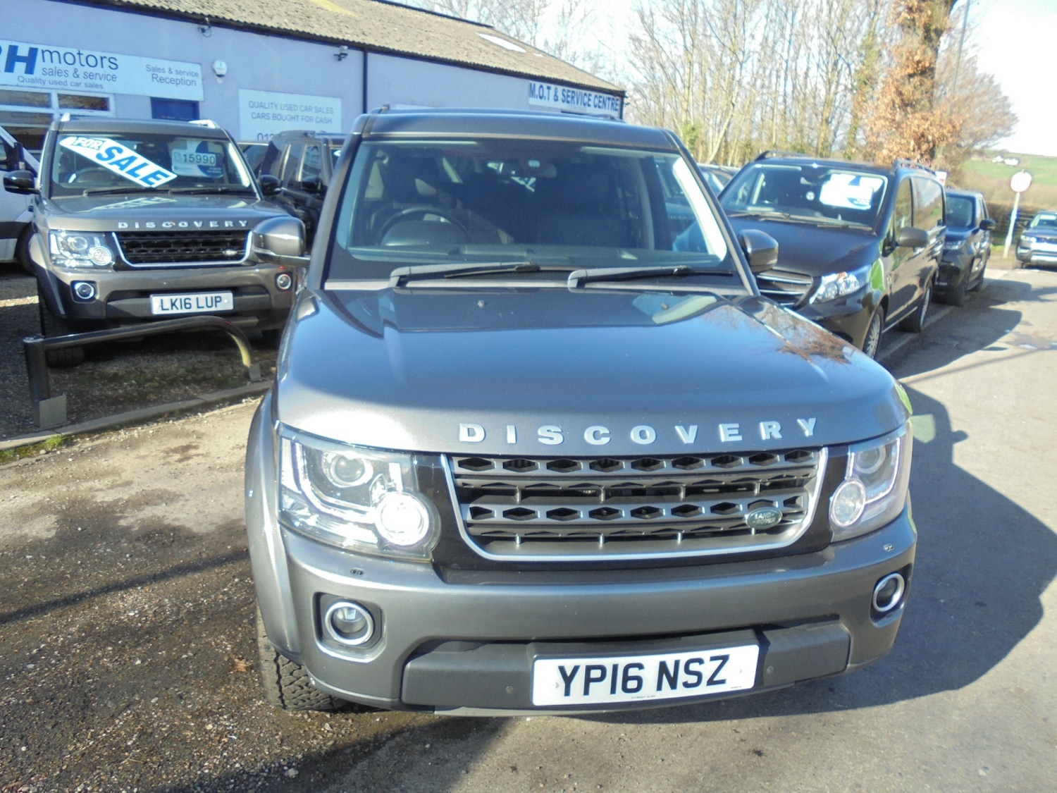 Used Land Rover Discovery 2016 for sale - 77878606: Photo 2
