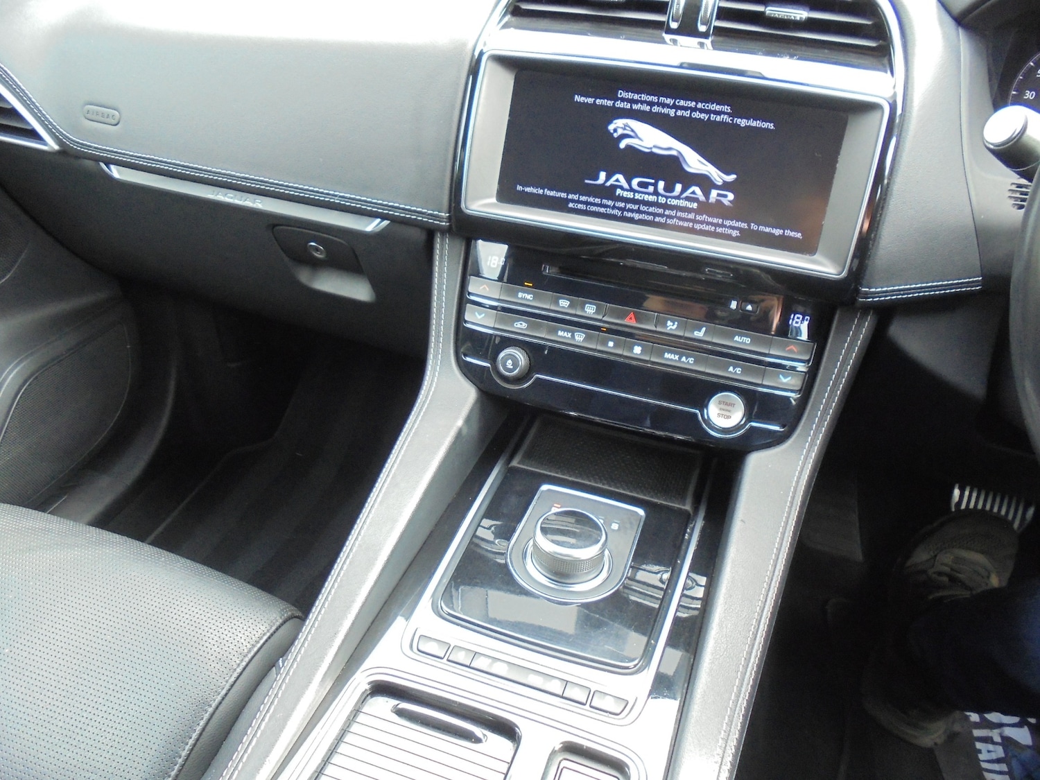 Used Jaguar F-Pace 2019 for sale - 76219366: Photo 23