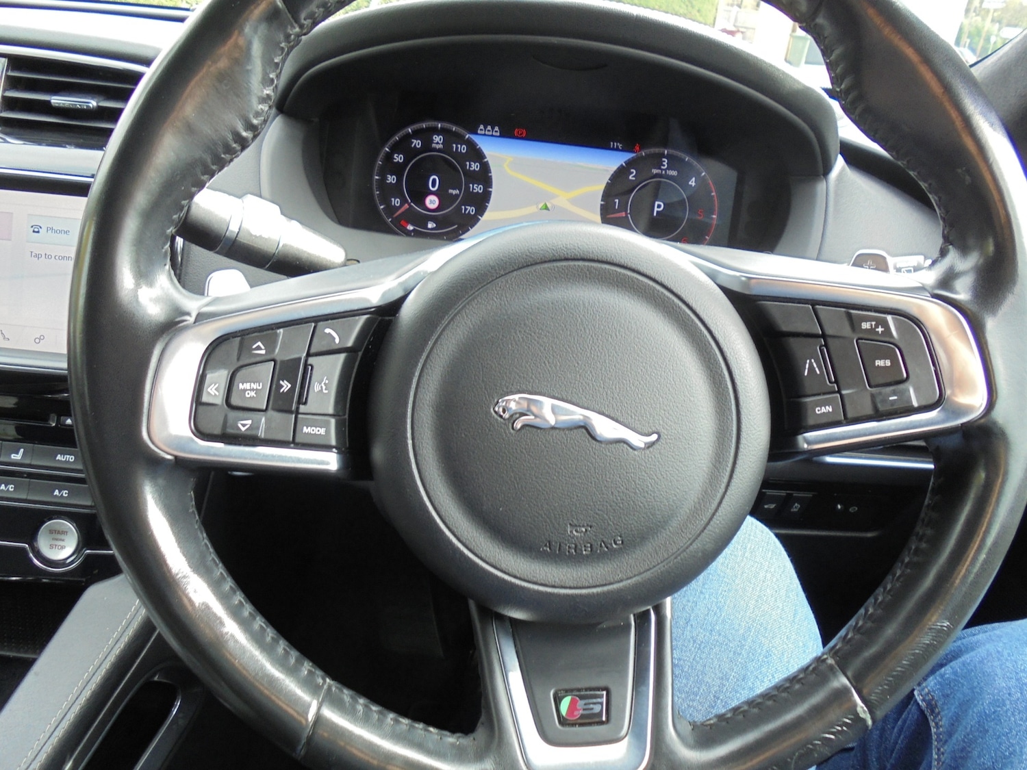Used Jaguar F-Pace 2019 for sale - 76219366: Photo 24
