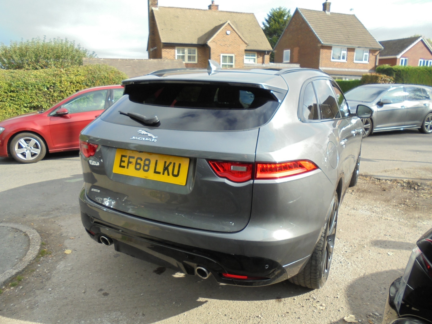 Used Jaguar F-Pace 2019 for sale - 76219366: Photo 5