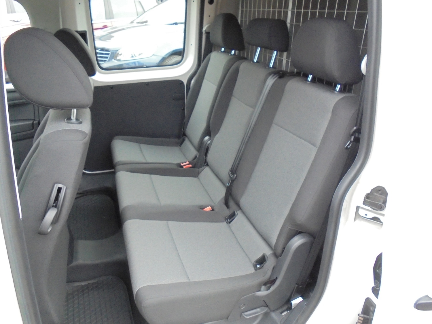 Used Volkswagen Caddy Maxi 2019 for sale - 76494728: Photo 8