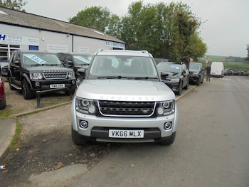 Used Land Rover Discovery 2016 for sale - 76017000: Photo