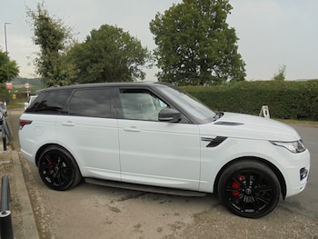 Used Land Rover Range Rover Sport 2015 for sale - 75604433: Photo