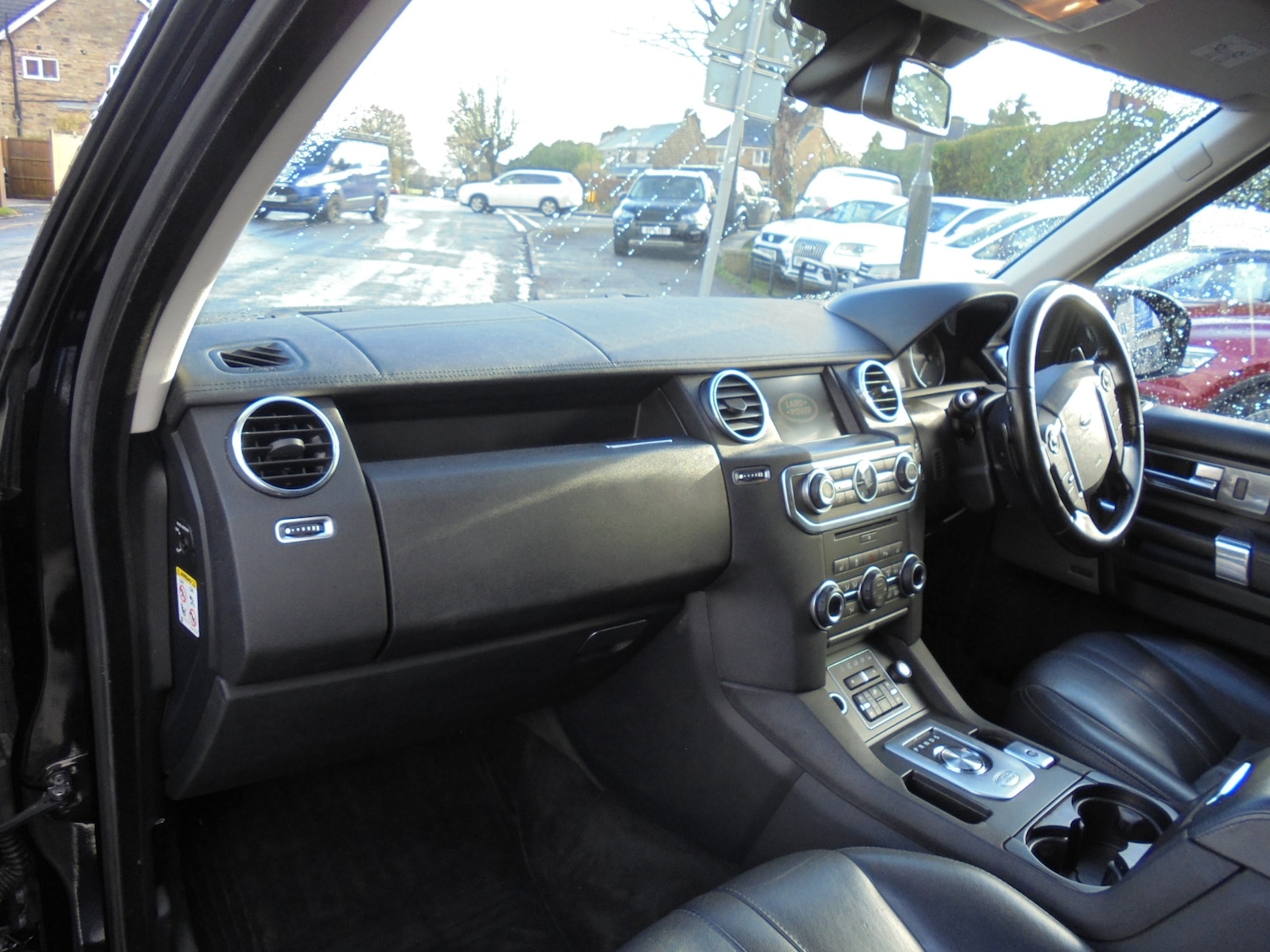 Used Land Rover Discovery 2014 for sale - 76845913: Photo 14