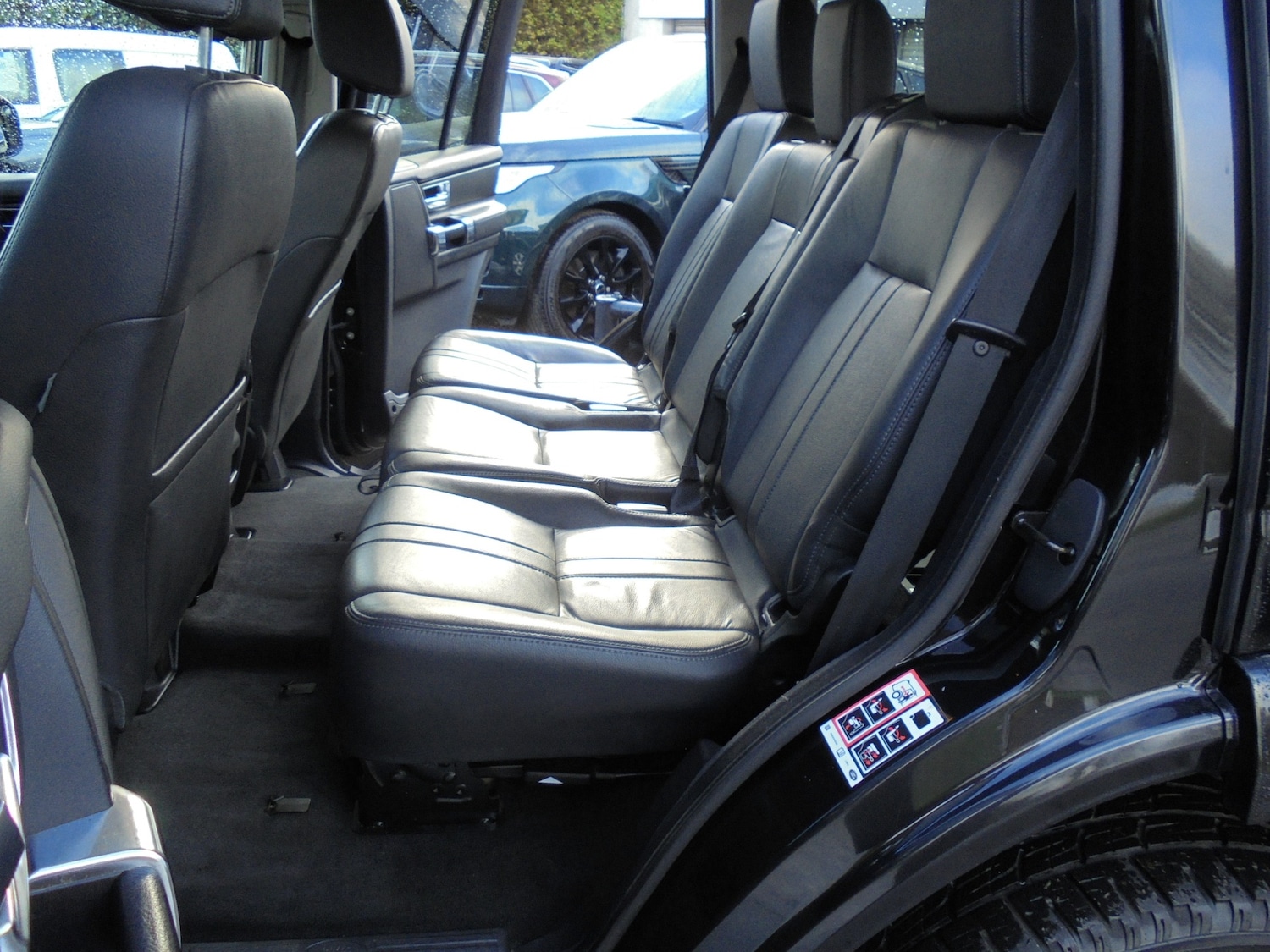 Used Land Rover Discovery 2014 for sale - 76845913: Photo 17