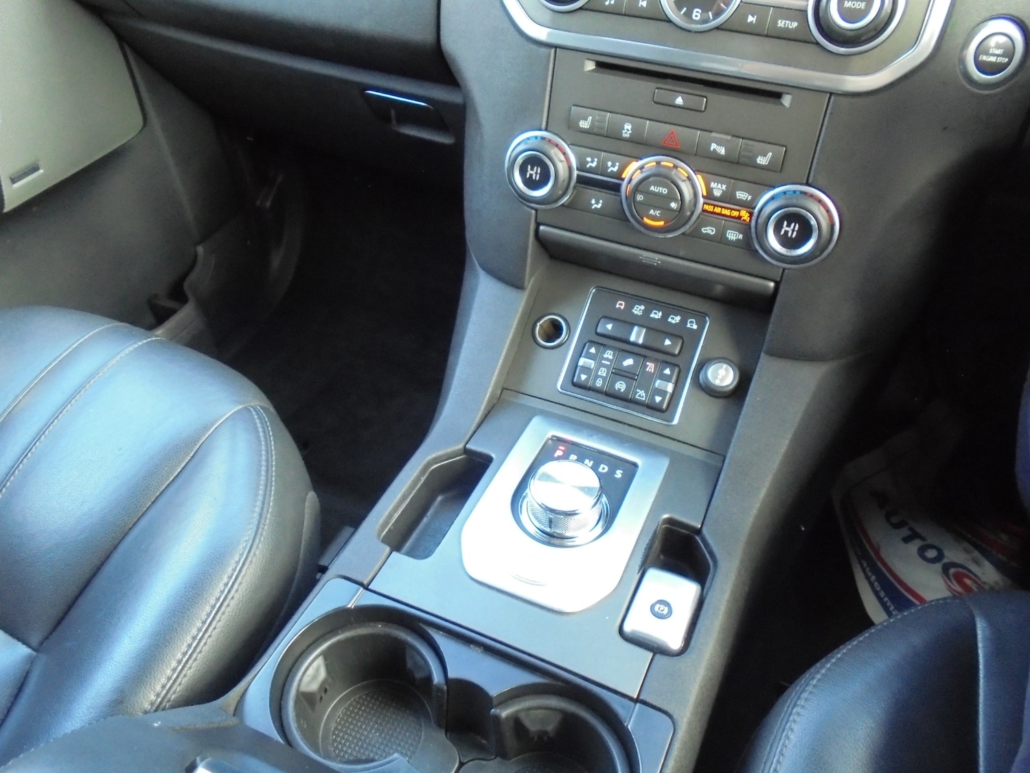 Used Land Rover Discovery 2014 for sale - 76845913: Photo 26